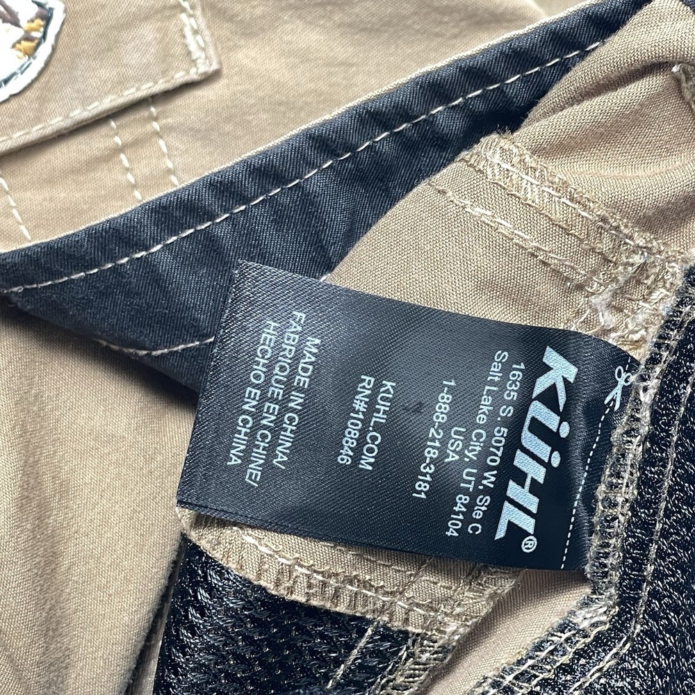 Kuhl Konfidant Air Pants Mens 34x30 Khaki Hiking Tactical Outdoor - Picture 16 of 16